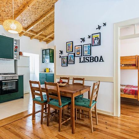 Moderno Apartamento Em Bairro Tipico Lisboeta Lisboa Eksteriør billede
