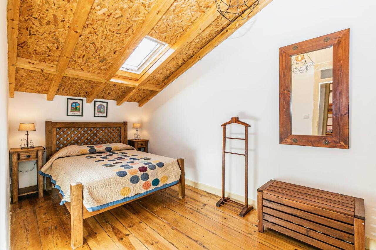 Moderno Apartamento Em Bairro Tipico Lisboeta Lisboa Eksteriør billede