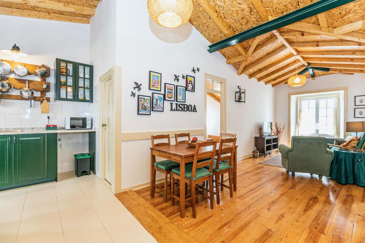 Moderno Apartamento Em Bairro Tipico Lisboeta Lisboa Eksteriør billede