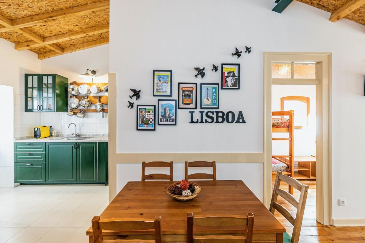 Moderno Apartamento Em Bairro Tipico Lisboeta Lisboa Eksteriør billede